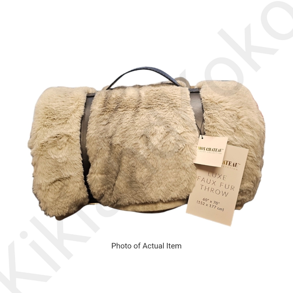 *LAST 1* NWT  Mon Chateau Luxe Faux Fur Throw 60" x 70" PRICE FIRM